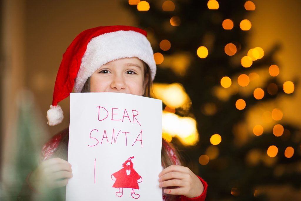 Can I find free printable Santa letters for kids